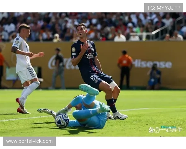 法甲历史经典战役回顾，球迷投票评选最佳比赛