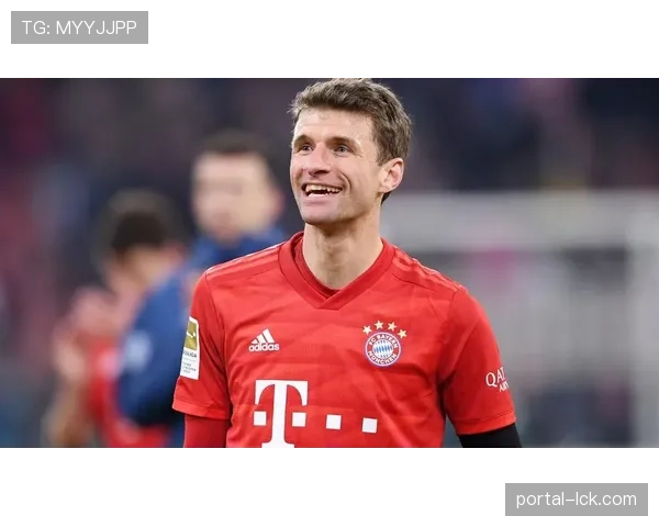 独家专访:退役名宿托马斯·穆勒谈现代前锋角色——“第一道防线”已成标配 独家专访:退役名宿托马斯·穆勒谈现代前锋角色——“第一道防线”已成标配