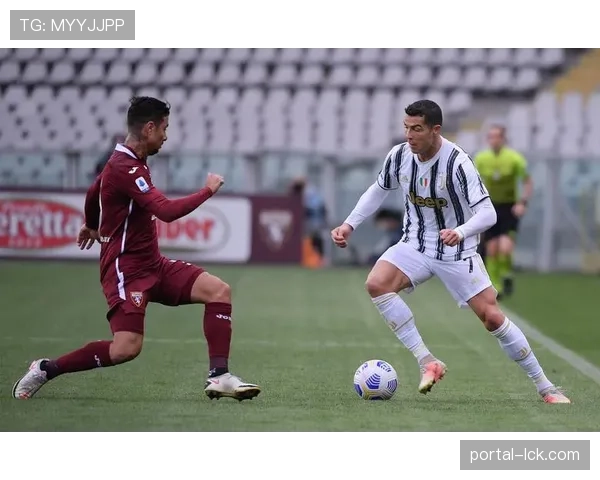 官方:尤文图斯后卫布雷默当选意甲三月最佳球员,其4粒进球均来自定位球 官方:尤文图斯后卫布雷默当选意甲三月最佳球员,其4粒进球均来自定位球